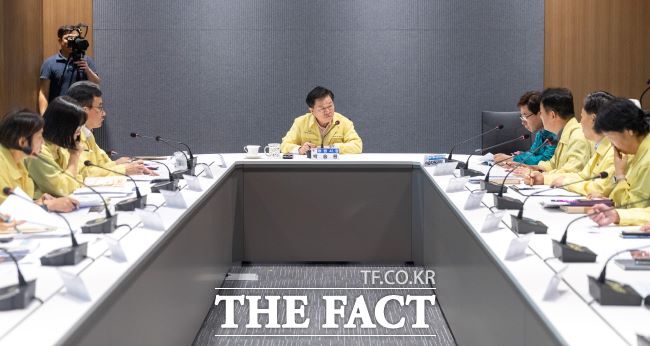 소하동 아파트 화재사고 대책회의 모습 /광명시