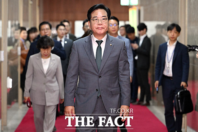 송언석 국민의힘 비상대책위원장 겸 원내대표가 20일 정부를 향해 수해 피해가 큰 지역에 조속히 특별재난지역 선포를 해야 한다고 촉구했다. /남용희 기자