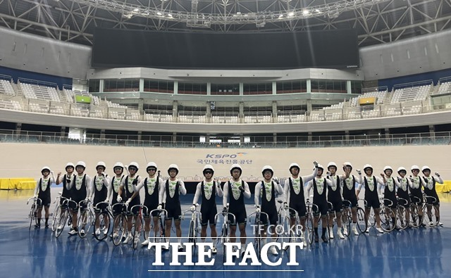 30기 경륜 후보생들은 지난 13~16일 광명스피돔에서 현장 적응훈련으로 구슬땀을 흘렸다./국민체육진흥공단