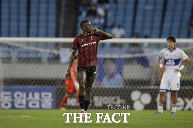 ‘하나은행 K리그2 2025’ 21라운드 MVP에 선정된 부천 몬타뇨./K리그