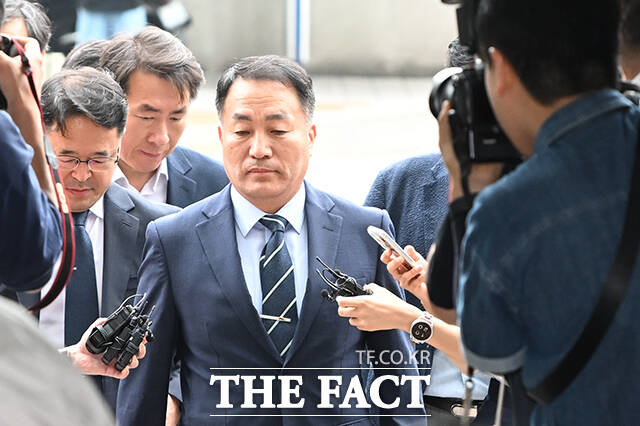 김계환 전 해병대사령관이 구속영장실질심사를 받기 위해 22일 법원에 출석했다. 김 전 사령관이 채상병 사건 수사방해 의혹과 관련 조사를 받기 위해 지난 7일 오전 서울 서초구 순직해병특검 사무실로 향하고 있다. /장윤석 기자