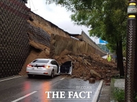  '오산 옹벽 붕괴사고' 경찰, 오산시청 등 3곳 압수수색