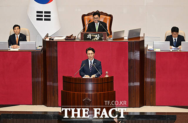 인사말 하는 김민석 국무총리.