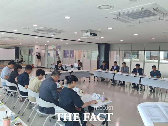 23일 홍성군 진로융합교육원에서 충남미래교육자문위원회가 열리고 있다. /충남도교육청