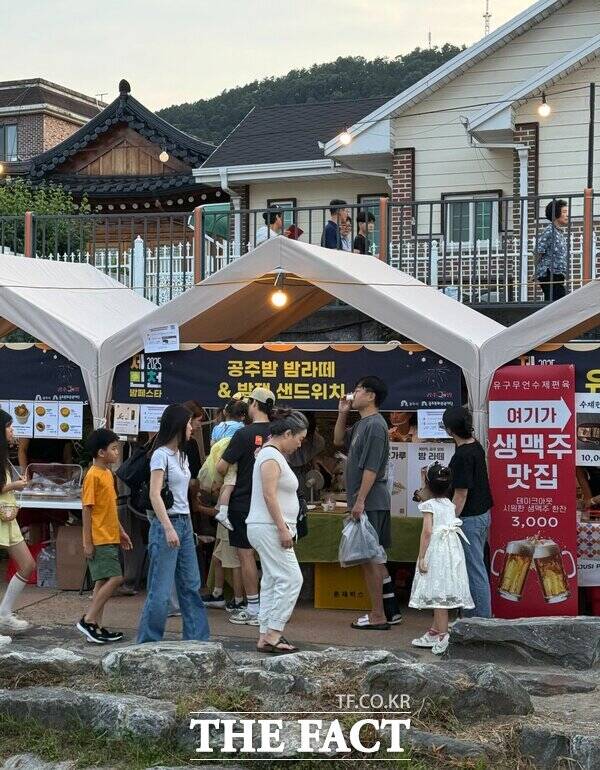 여성 청년 창업가 조소운 아레테 대표는 첫 제품인 밤율 밤라테로 지난 7월 공주 제민천 밤페스티벌에 참가, 밤라떼, 밤미숫가루, 밤잼샌드위치 등 다양한 밤 메뉴를 선보여 호평을 받았다. /조소운 대표