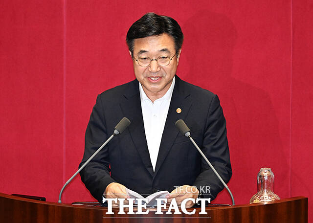 인사말 하는 윤호중 행정안전부 장관.