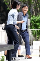  김건희 특검 출석하는 박춘원 JB우리캐피탈 대표 [포토]