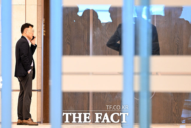 한미 2+2 협의 연기 분주한 관계자들.