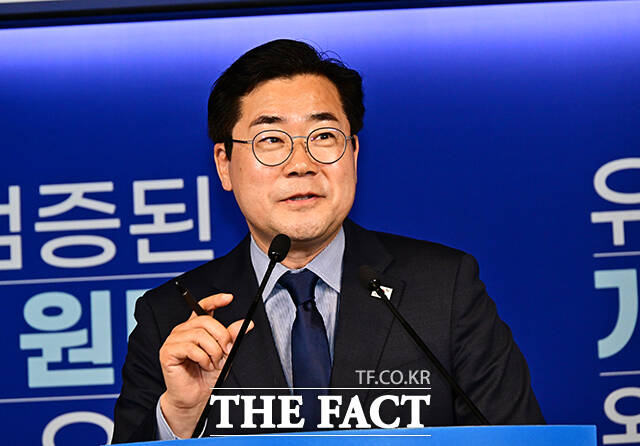 박찬대 더불어민주당 당대표 후보는 검찰의 부당한 수사로 인한 피해를 바로잡기 위해 공소취소와 재심, 수사 검사에 대한 징계 등을 위한 제도적 조치를 마련하겠다고 24일 밝혔다. /배정한 기자