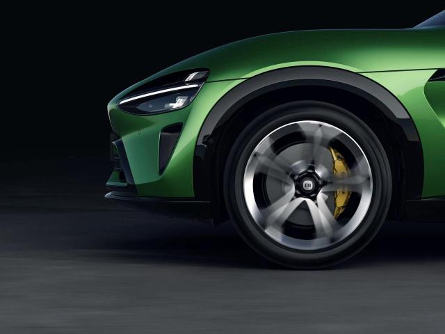 한국타이어앤테크놀로지(한국타이어)가 중국 정보기술(IT) 기업 샤오미(Xiaomi) 첫 전기 크로스오버 스포츠유틸리티차량(SUV) YU7에 신차용 타이어(OET)를 공급한다. 샤오미 YU7. /한국타이어