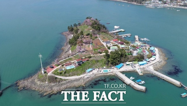 행정안전부 2026년 섬 특성화사업 공모에 최종 선정된 사천시 저도 /사천시
