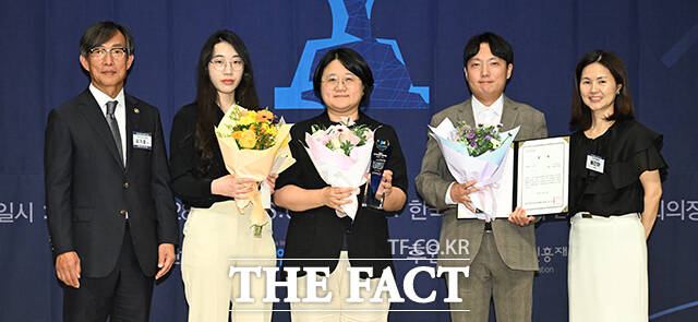 보도 부문 경제 우수상 수상한 비즈니스포스트.