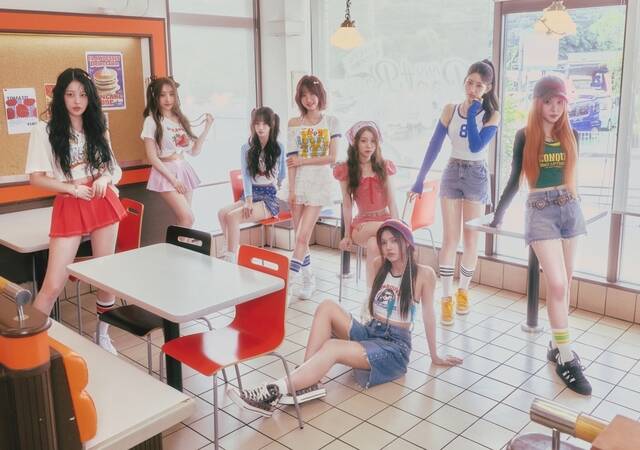 세이마이네임이 첫 번째 싱글 iLy의 두 번째 콘셉트 포토를 공개했다. /인코드엔터