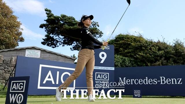 리디아 고가 지난해 자신이 우승한 AIG위민스오픈 최종라운드 9번홀에서 티샷을 날리는 모습.LPGA