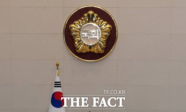 노란봉투법이 여당 주도로 국회 상임위를 통과하는 등 입법 급물살을 타고 있다. /더팩트 DB