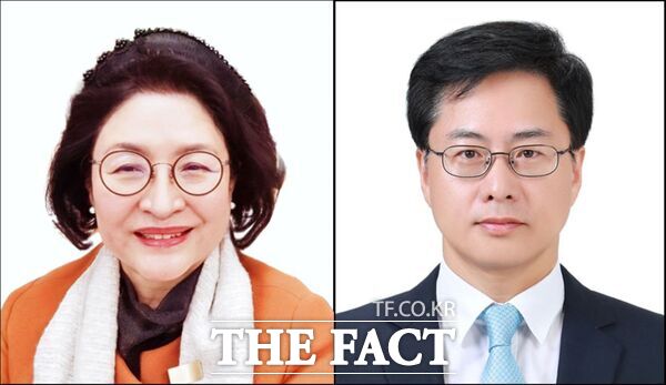 양명숙 한남대학교 아동복지학과 교수(사진 왼쪽)와 차성민 법학부 교수가 공동 집필한 ‘상담과 법’ 저서가 2025 대한민국 학술원이 선정한 우수학술 도서로 선정됐다./한남대학교