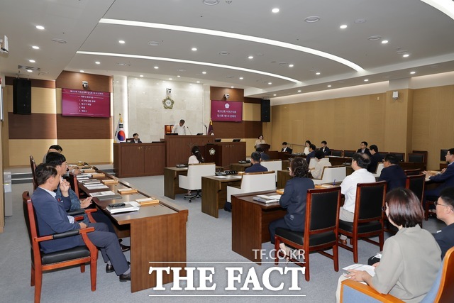 서천군의회가 제332회 임시회를 개최하고 있다. /서천군의회