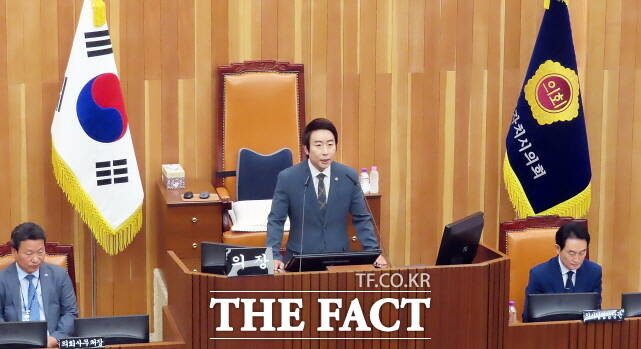 개회사를 하고 있는 임채성 세종시의장. /김형중 기자