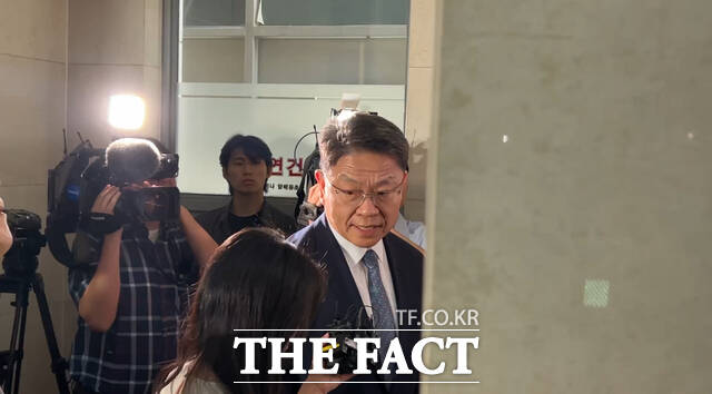 윤석열 전 대통령의 핵심 측근으로 꼽히는 이시원 전 대통령실 공직기강비서관이 31일 오전 채상병 사건 외압 의혹을 수사하는 이명현 특별검사팀에 피의자 신분으로 출석하고 있다. /김해인 기자