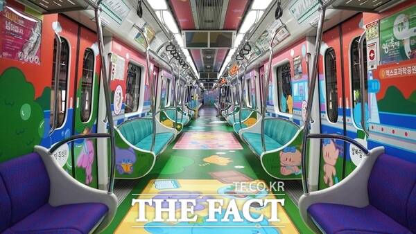 대전교통공사는 대전관광공사와 협업해 7월 중순부터 완성형 테마열차 꿈씨 테마열차를 시민들에게 선보여 운행 중이다./대전교통공사