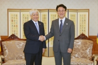  김민석, 베트남 조국선전위원장과 'APEC-비핵화' 의견 교환
