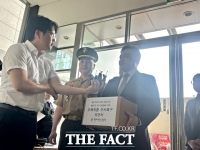  박정훈 대령, 특검 2차 출석…'항명 재판 위증' 수사 촉구