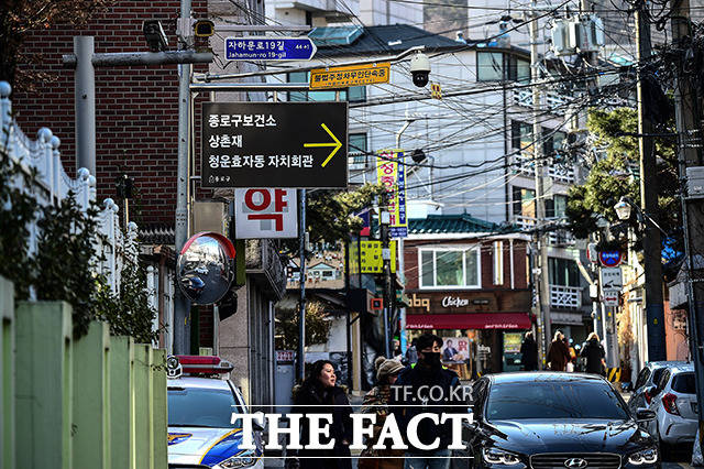 서울시는 휴먼타운 2.0 사업과 국토교통부 뉴빌리지 사업을 본격 추진할 수 있는 기반을 마련했다. 사진은 서울 종로구 옥인동 일대로 기사의 특정 사실과 무관하다. /더팩트 DB