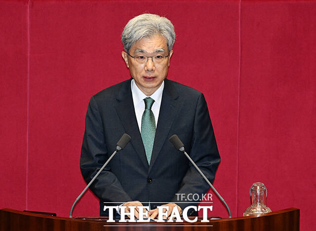 인사말 하는 김상환 헌법재판소장.