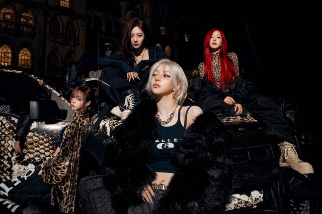 에스파가 오는 9월 5일 6번째 미니 앨범 Rich Man을 발매한다. /SM엔터