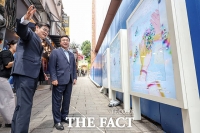  윤호중 장관, 이태원 참사 현장 추모 