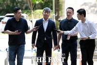  '김건희 측근' 이종호 전 대표...'묵묵부답' 법원 출석 [포토]