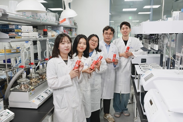 콜마비앤에이치가 애터미 헤모힘 샷을 출시했다. /콜마비앤에이치