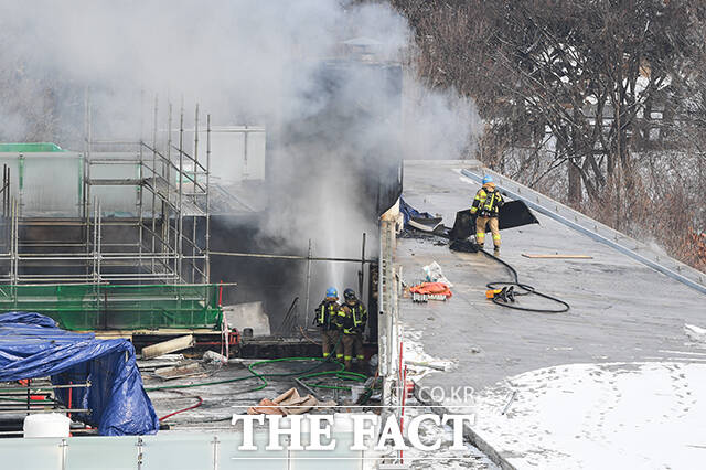 화재보험협회에 따르면 지난해 특수건물에서 화재사고로 발생한 사망자가 최근 5년 평균 대비 1.7배 증가했다. /장윤석 기자