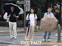 [오늘의 날씨] 남부·제주 비, 중부는 무더위…서울 낮 최고 33도