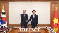  김민석, 베트남 당서기장 만나 