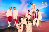  스트레이 키즈, '카르마' 콘셉트 포토 공개 '화끈한 세리머니'