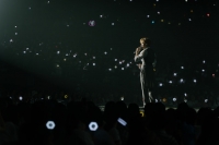  강다니엘, 홀로 160분 꽉 채운 콘서트…'공연형 아티스트' 진화