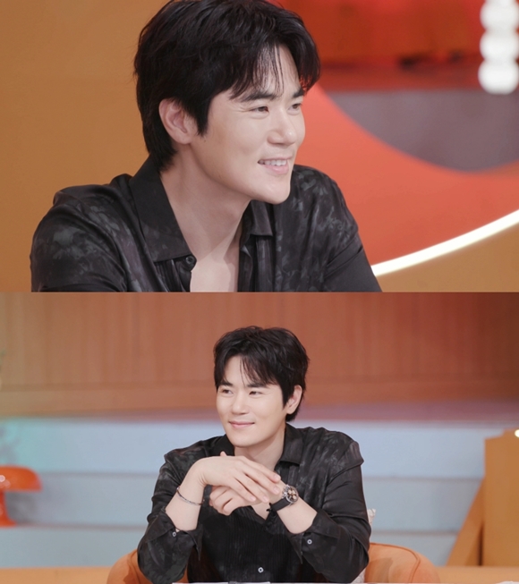 배우 김강우가 KBS2 신상출시 편스토랑의 고정 패널로 시청자들과 만난다. /KBS2