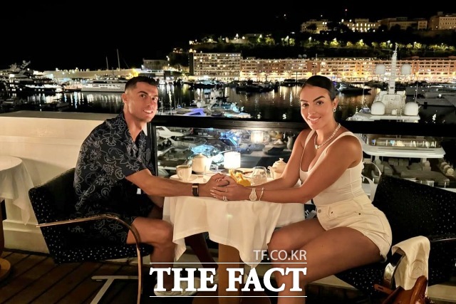 크리스티아누 호날두가 여자친구 조지나 로드리게스에게 청혼한 사실이 알려졌다. /조지나 로드리게스 SNS