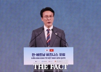  한-베트남 비즈니스 포럼 기조연설하는 김민석 국무총리 [포토]