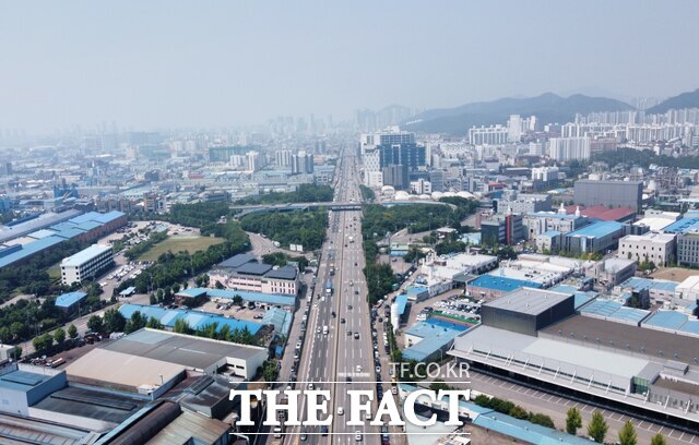 가좌IC는 인천 도심과 서울을 연결하는 핵심 거점이며 산업물류 기능이 집중되는 지역이다. 주변 산업 지역의 재개발·지구단위계획이 추진되면 물류·교통 인프라 개선과 함께 주거·상업 혼합 개발이 기대된다. /위인환 감성도시디자인 대표