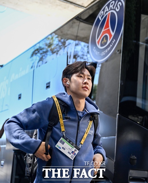 14일(목) 오전 4시(한국시간)에 블루에너지 스타디움(이탈리아)에서 열리는 2025 유럽축구연맹(UEFA) 슈퍼컵 PSG(홈)-토트넘(원정)전을 대상으로 하는 프로토 승부식 95회차 게임이 마감을 앞두고 있다. PSG 선수로 슈퍼컵에 나서는 이강인./PSG