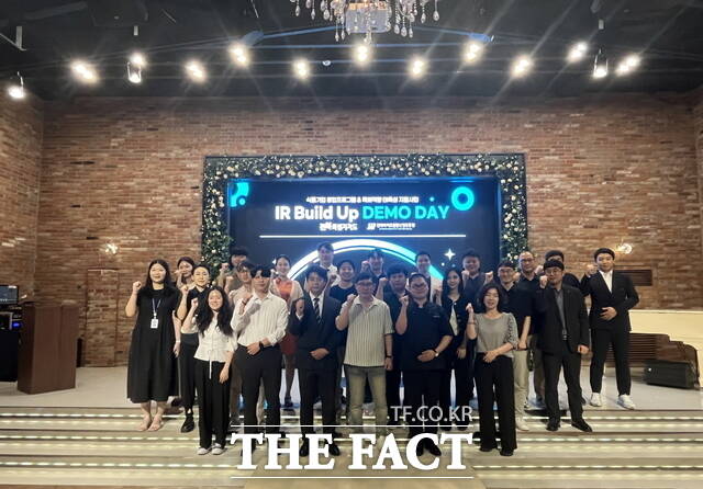 전북바이오융합산업진흥원이 도내 식품업계의 투자유치 기회를 넓히고 실질적인 사업 확장을 지원하기 위해 IR 빌드업 데모데이를 열어 현장 피드백과 향후 투자 가능성에 대한 논의하는 시간을 가졌다. /전북바이오융합산업진흥원
