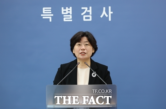 내란 사건을 수사하는 조은석 특별검사팀이 14일 인성환 전 국가안보실 2차장을 출석시켜 조사하고 있다. 사진은 박지영 특검보. /뉴시스