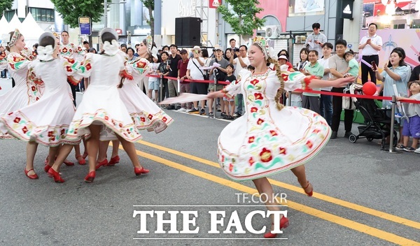 2025 대전 0시 축제 시간여행 퍼레이드 모습./대전시