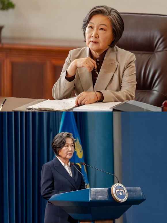 디즈니+ 새 오리지널 시리즈 북극성이 배우 김해숙의 스틸을 공개해 눈길을 끌었다. /월트디즈니 컴퍼니 코리아