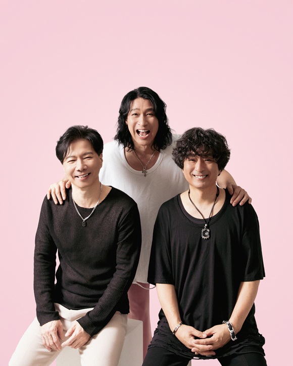 지니는 재결성과 함께 신곡 거북이와 Log가 수록된 싱글 타임 리퍼를 발매했다. 이후 이들은 다양한 장르를 크로스오버해 메시지 전달에 집중할 예정이다./장호일 제공