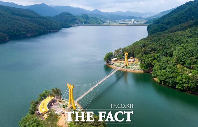 장성호 수변길 출렁정 전경 /장성군