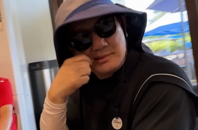 지난 10일 강원 평창군에 있는 통일교 소유 골프장에서 포착된 권성동 국민의힘 의원. /뉴탐사 유튜브 갈무리