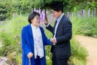  김병민 서울시 정무부시장, 이용수 할머니와 '기억의 터' 추모